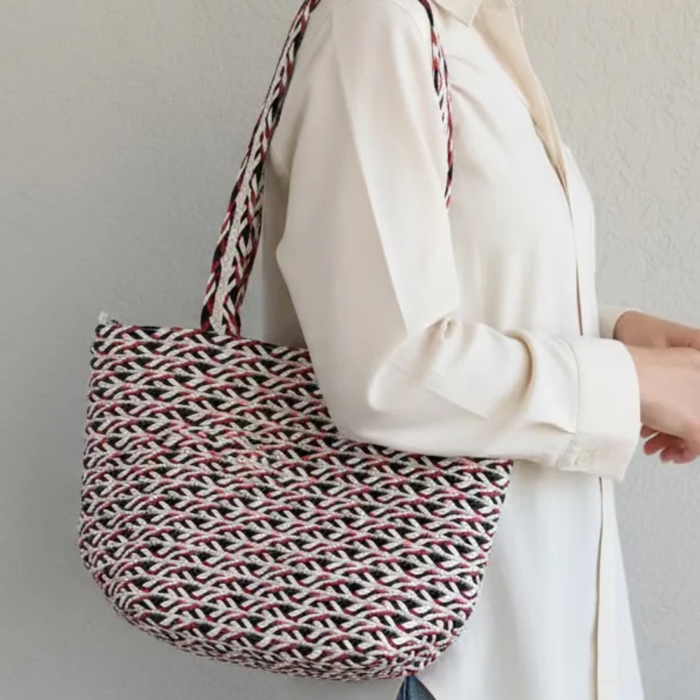 NWT Red White and Blue Women Raffia Tote Bag
